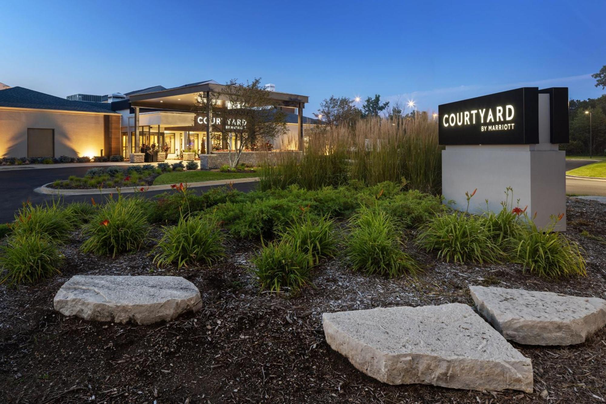 Hotel Courtyard By Marriott Chicago Waukegan / Gurnee Esterno foto