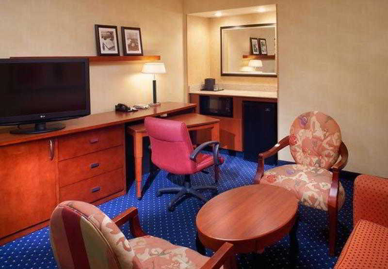 Hotel Courtyard By Marriott Chicago Waukegan / Gurnee Camera foto